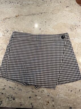 Club Monaco Black and White Gingham Skirt